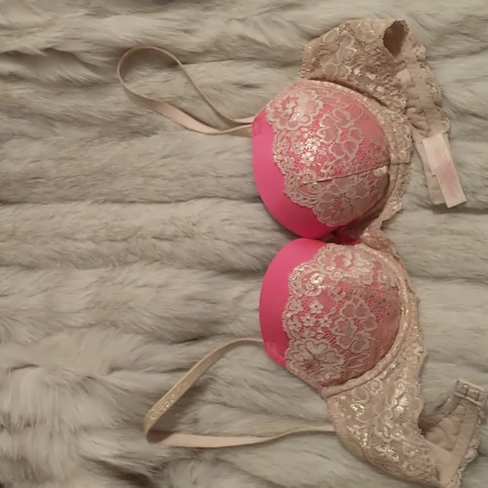 Vintage Victoria's secret bra